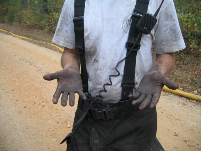 Yes, this is the first time we've seen Jackson get his hands dirty!!